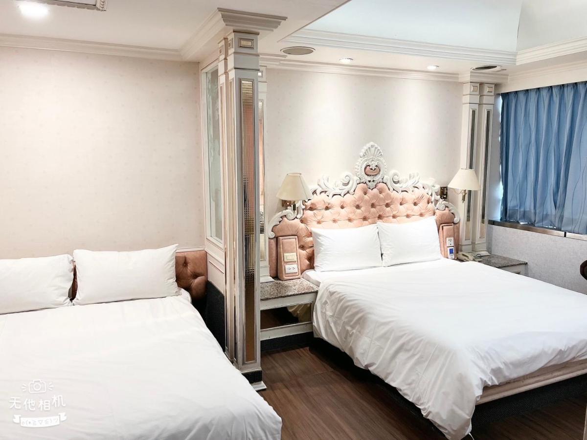Blue Sky Hotel Tainan Luaran gambar